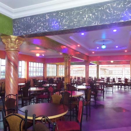 De-Zone Hotel Ikotun Extérieur photo