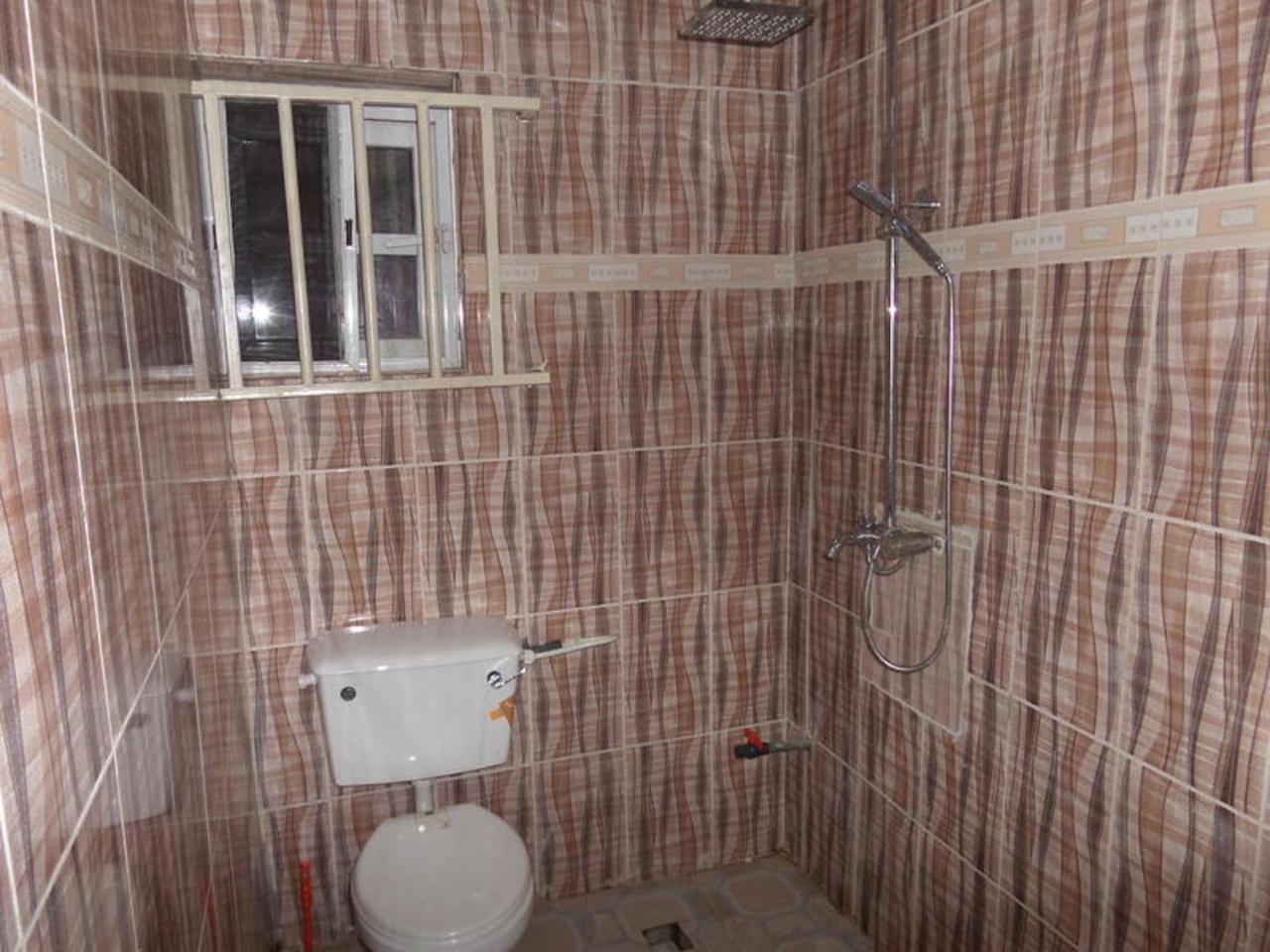 De-Zone Hotel Ikotun Extérieur photo
